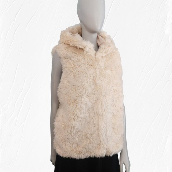 Sweaty Betty Faux Fur Hooded Vest Large Sleeveless Hoodie Cream Cozy Winter EUC - Picture 3 of 13